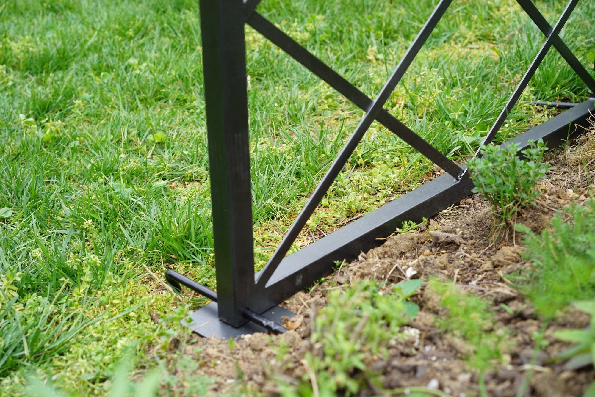 Diamond Panel Trellis - Image 7